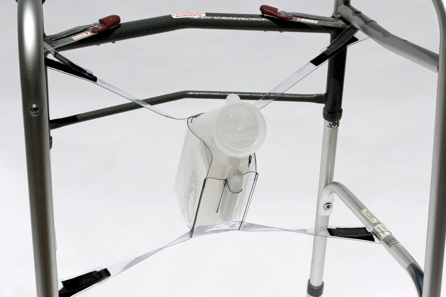 Stand up Portable Urinal Holder Shot 5 1 Stand up Portable Urinal Holder Shot 5 1